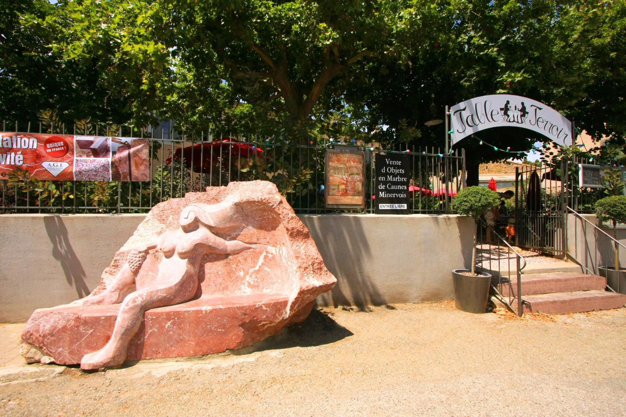 Logis Hotel - Restaurant La Marbrerie Caunes-Minervois Exterior foto
